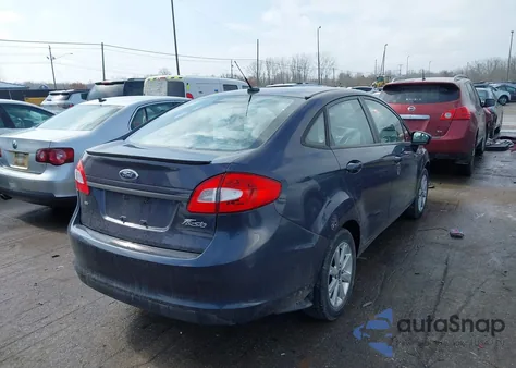 2012 Ford Fiesta Se из США, поврежденный, VIN 3FADP4BJ2CM173083